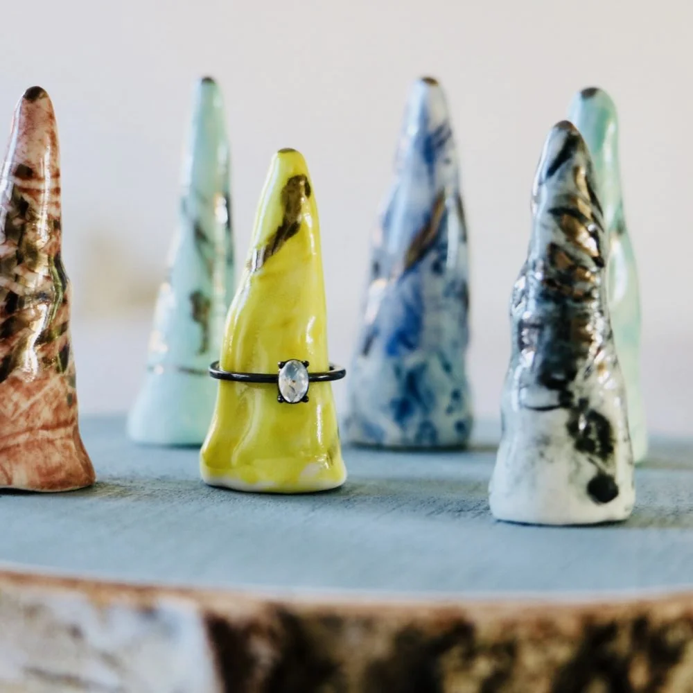 Nicola Briggs Ceramics, Pedddle