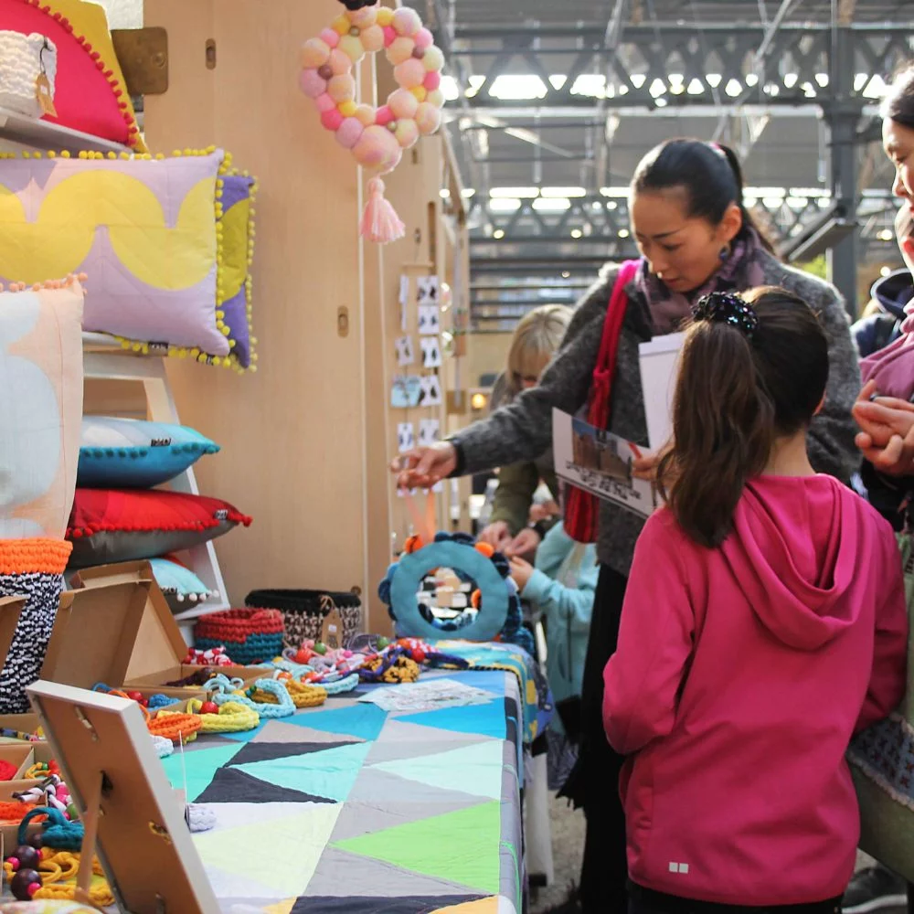 Customers at Urban Makers. Pedddle