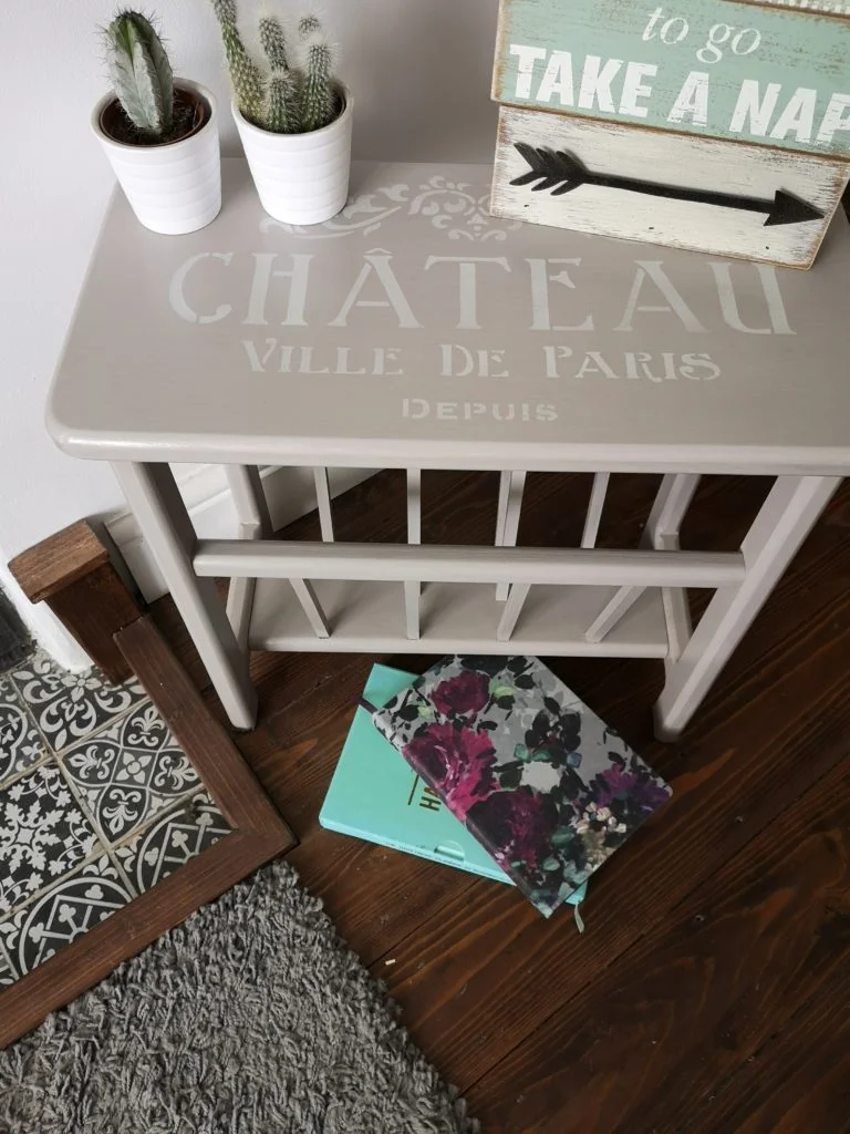 Ivy Upcycling, Upcycled Light grey stencilled magazine rack table