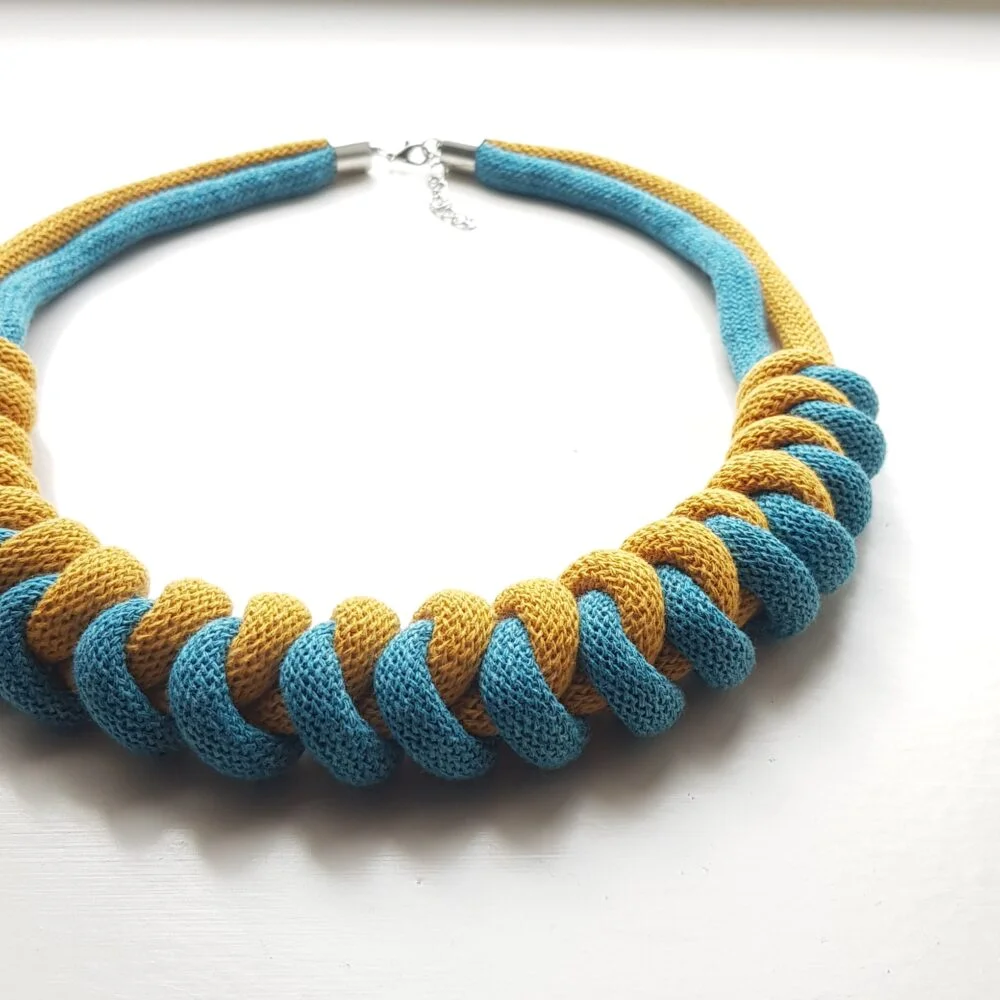 Eco-friendly cotton necklace