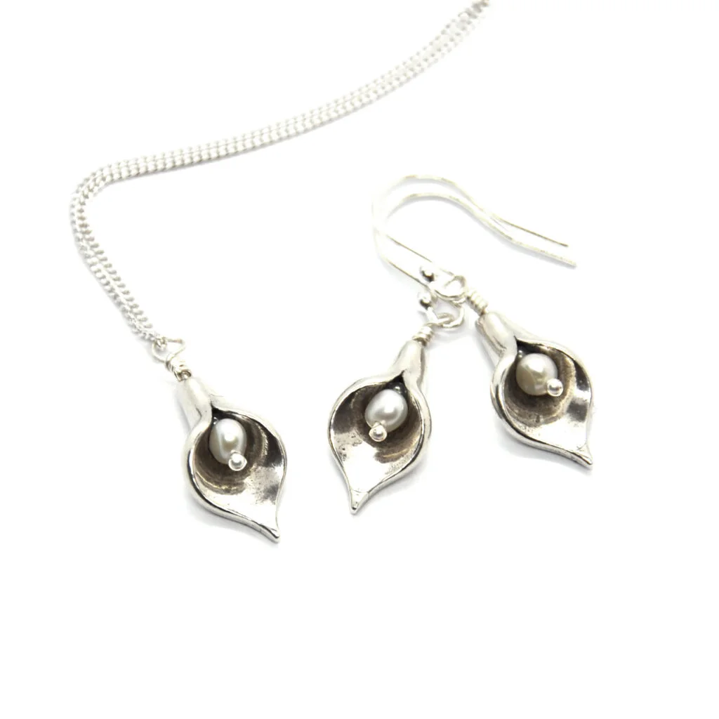 Silver arum lily flower pendant and drop earrings with freshwater pearls Mijoux Creations