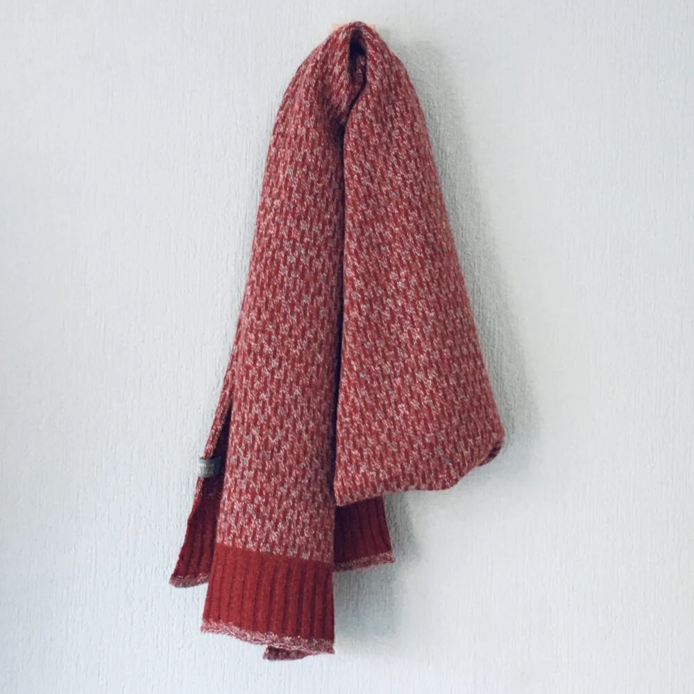 FinesseKnits, long Nordic scarf marled yarn berry red silver grey with berry red end ribbed panels