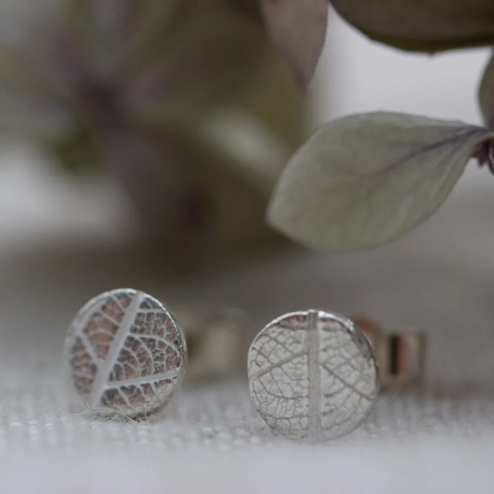 The Little Red Hen recycled silver mini studs handmade leaf pattern shiny
