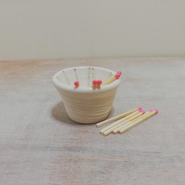 lucyandjaneceramics, handmade ceramic match striker with handpainted matches unique candle lover gift idea