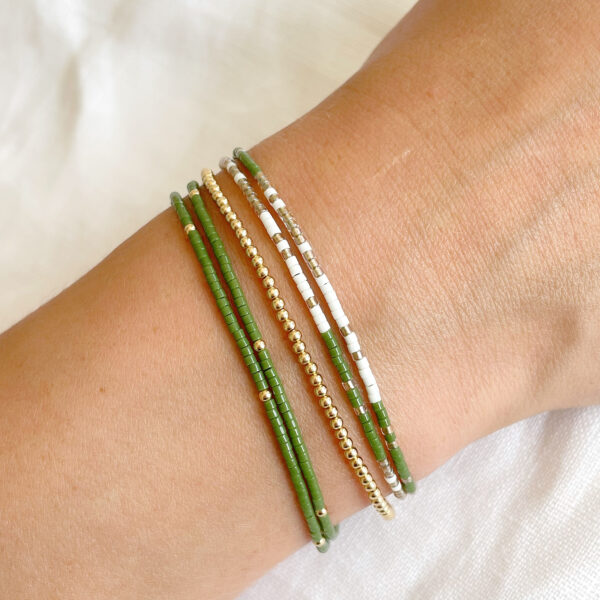 hardy to hudson, khaki green white and gold delicate beaded bracelet