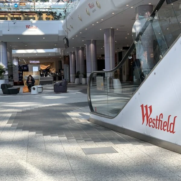 How to get to Westfield London Shopping Ariel Way in Shepherd'S
