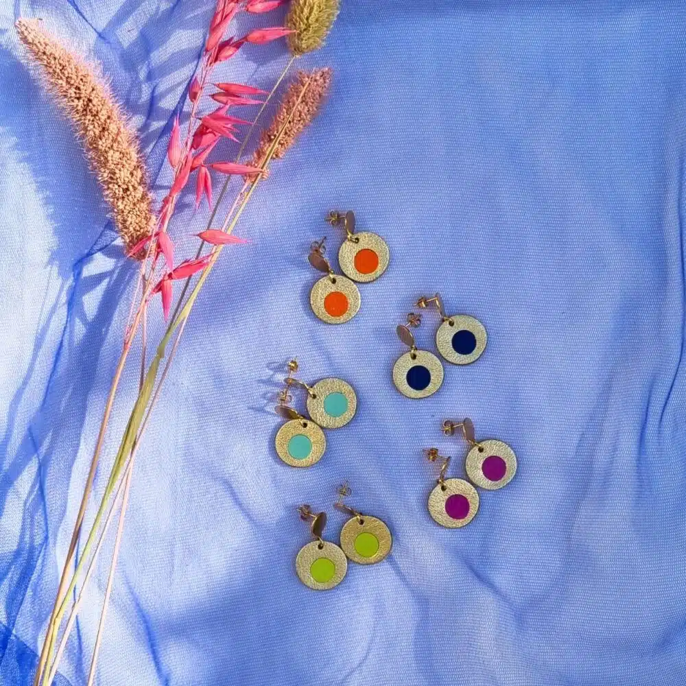 The Hummingbird Archives