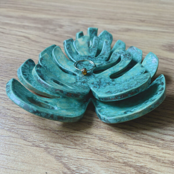 HALLO Ceramics Monstera Leaf Dish in our Ivy glaze