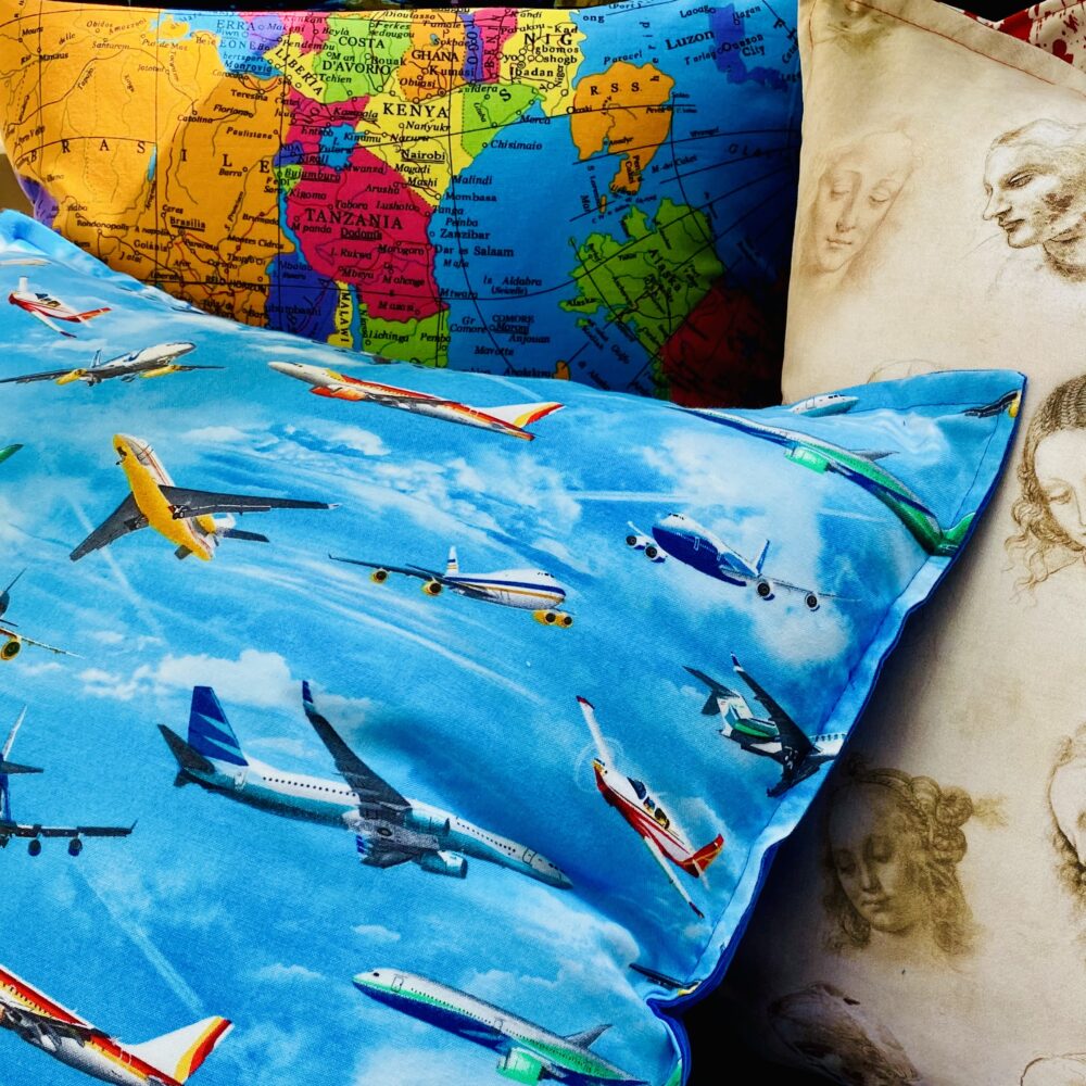 UniMaKe Design Cushions