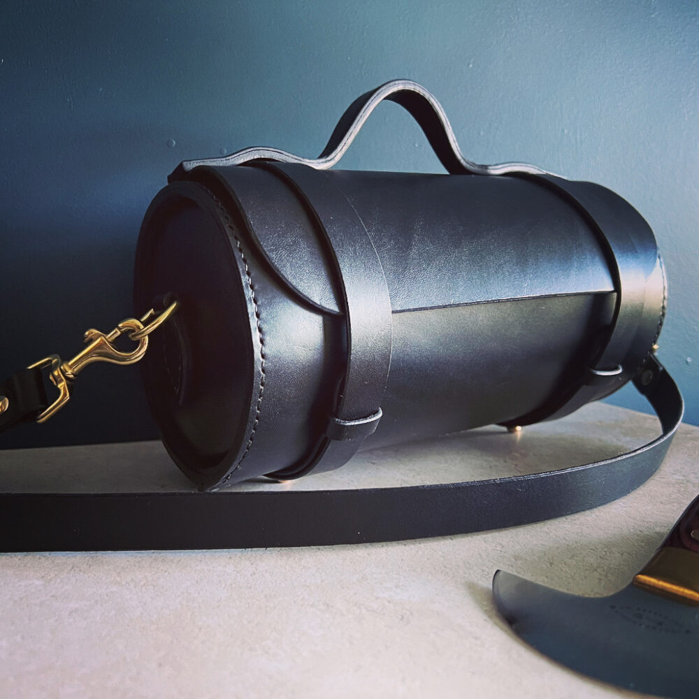 Morgan + Wells leather barrel bag, Pedddle