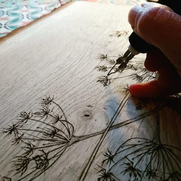 Cow parsley pyrography design by Burnt Cookies
