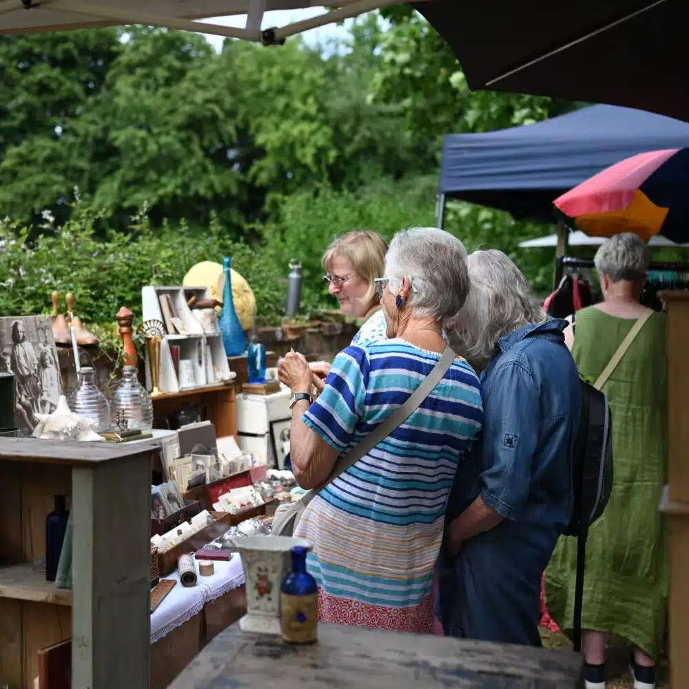 Vintage stalls