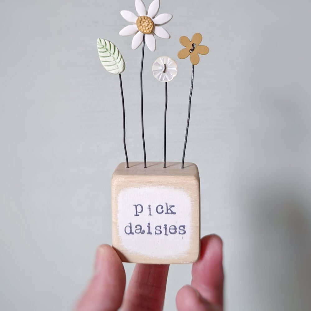 Clay daisy little things