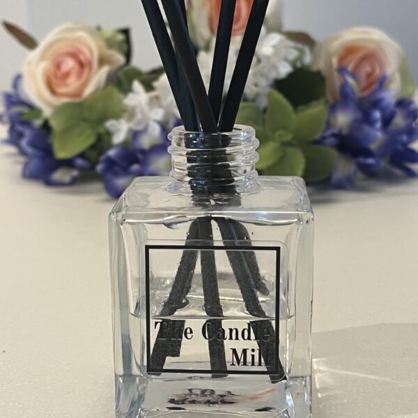 The Candle Mill Long lasting luxury reed diffuser