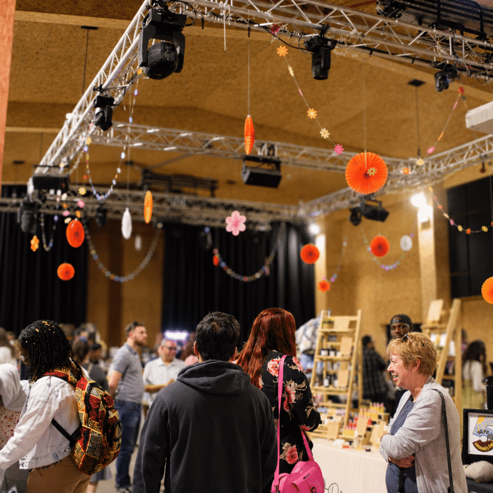 FarGo Christmas Makers Market Volume 2