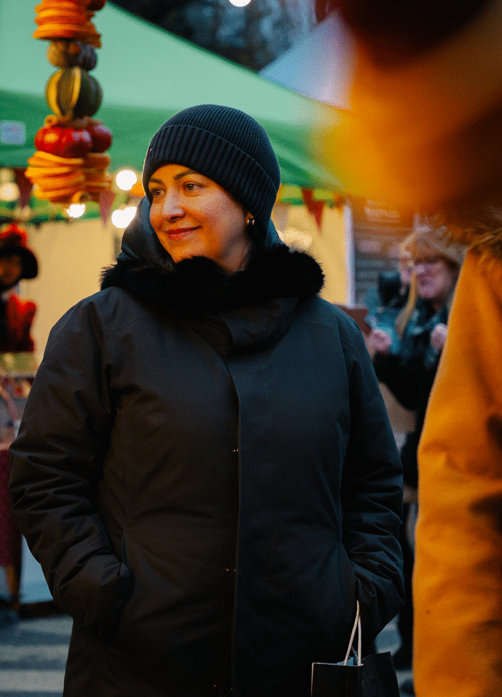 customers at Oxford Victorian Christmas Market