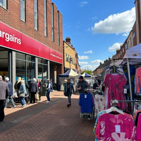 A sunny day at Tamworth Street Market