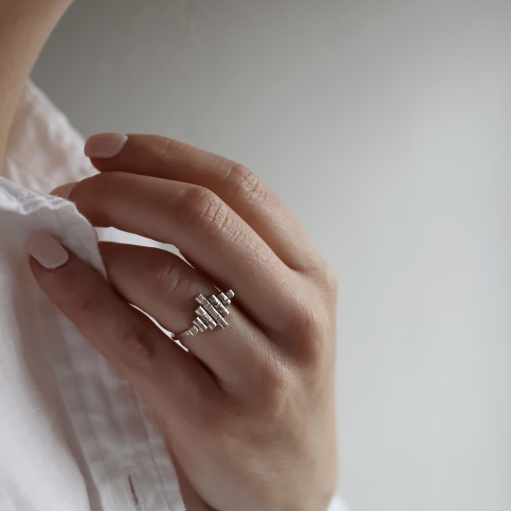 Bethan Corin Bars Ring Ultra comfortable U shaped ring with flat top of hammered textured bars in diamond formation, handmade in sterling silver.