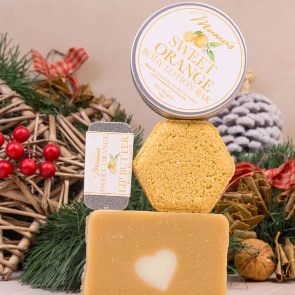Mamas Beeswax Pamper yourself Citrus fragranced contents with Christmas decoration