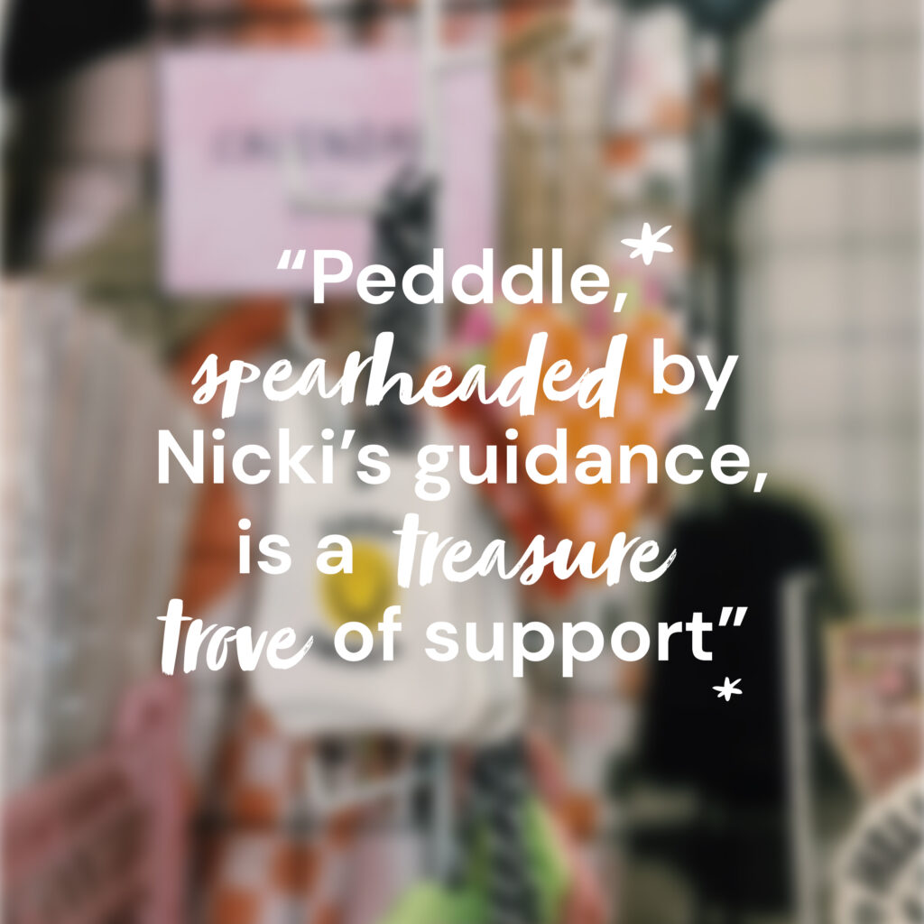 Features and Benefits of Pedddle for stallholders 0 Pedddle review graphic with positive customer feedback