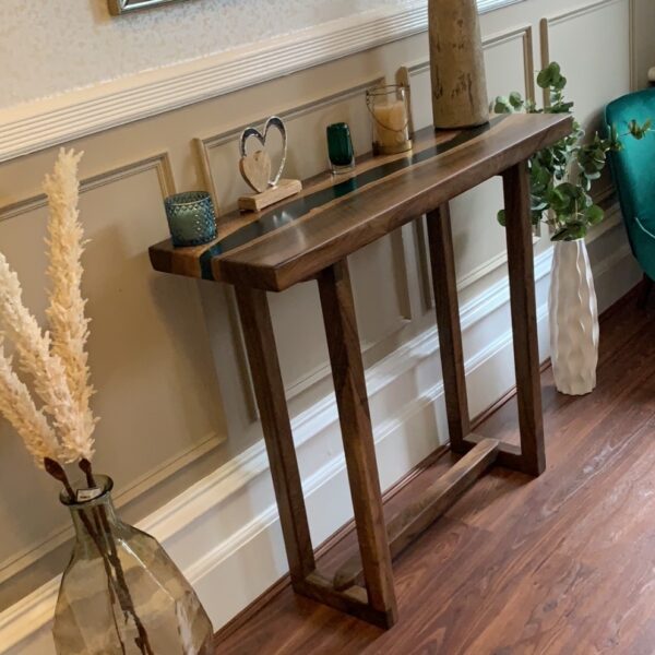 Walnut and jade resin console table made by Andy Firth Bespoke.