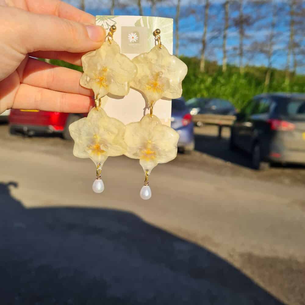 Tiger Lilly Resin