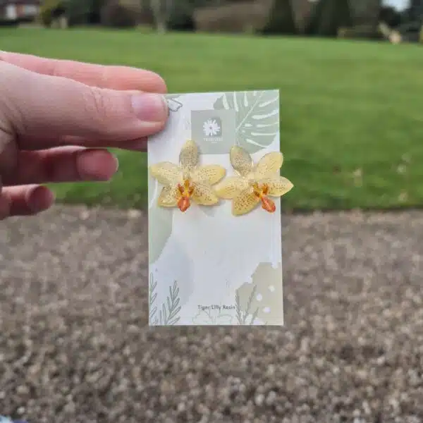 Tiger Lilly Resin