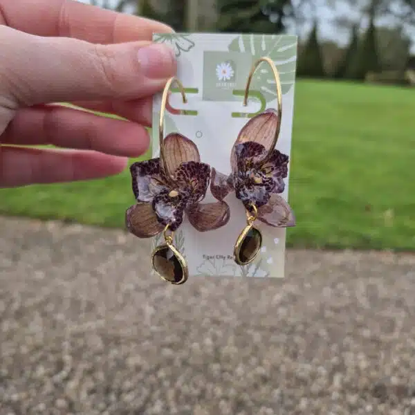 Tiger Lilly Resin