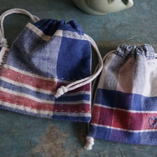 Handmade fabric small drawstring bags by Bleu Farm