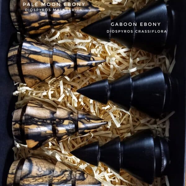 Waney Grain Lig Pret Hebenum Ebonies