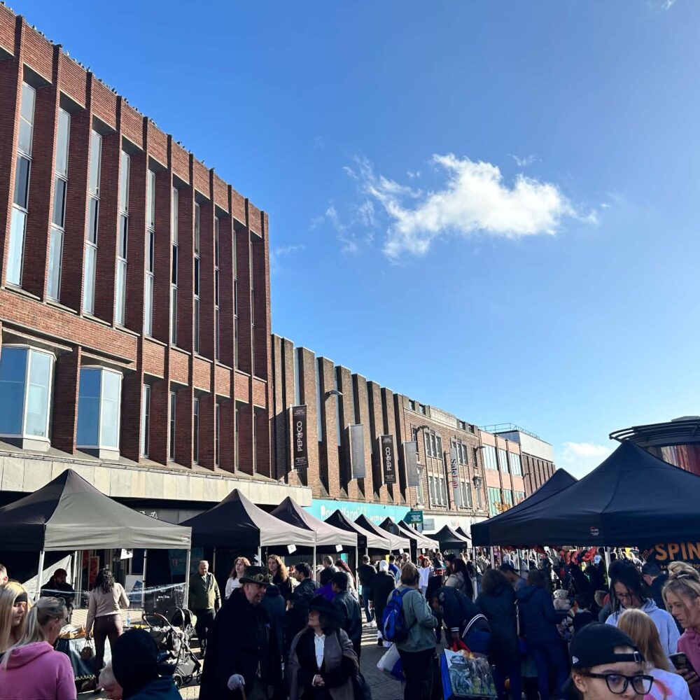 Potteries <br>Artisan Market