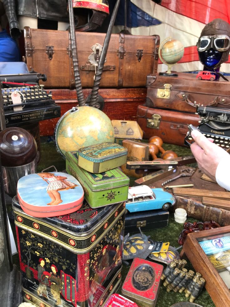 Ty Pawb Artisan, Vintage and Flea Market - The Artisan Markets Company