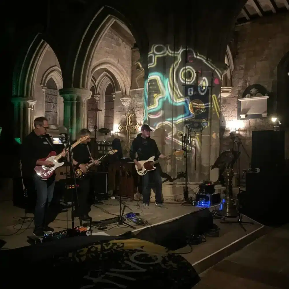 Makers Market & Pop-Up Acts