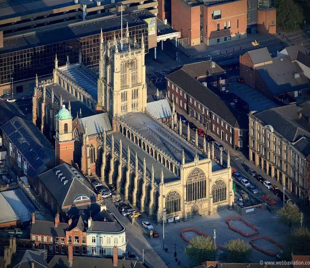 Hull Minster Artisan and <br>Makers Market