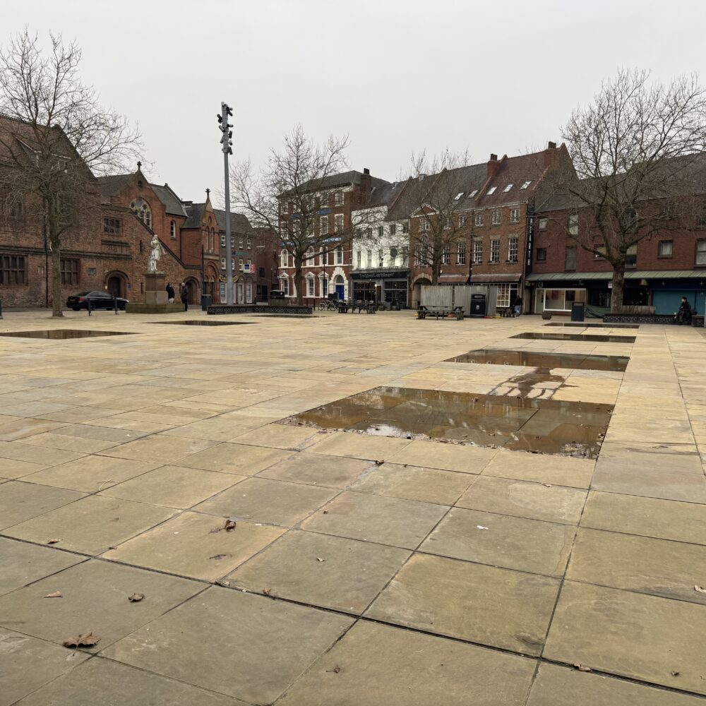 The Hull City Centre Farmers Market – Trinity Square