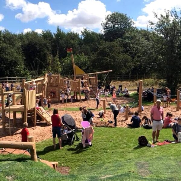 Rufford-Abbey-Natural-Playground