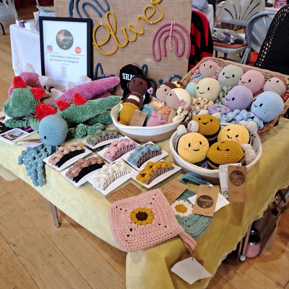 Vintage and Very Nice Artisan and Vintage Market
